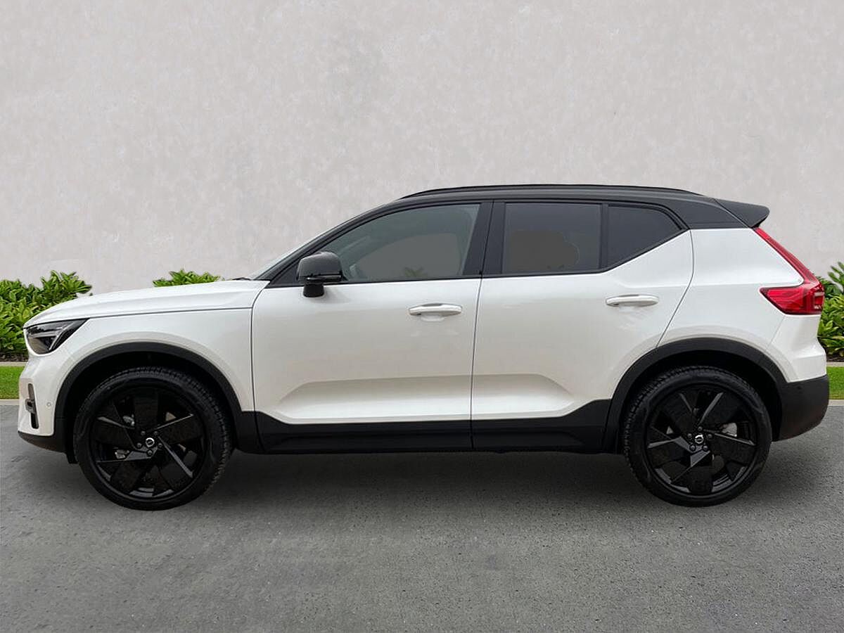 Volvo XC40 2.0 B4P Ultra Black Edition 5Dr Auto