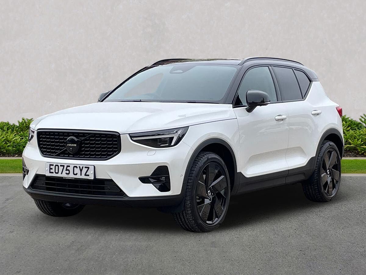 Volvo XC40 2.0 B4P Ultra Black Edition 5Dr Auto