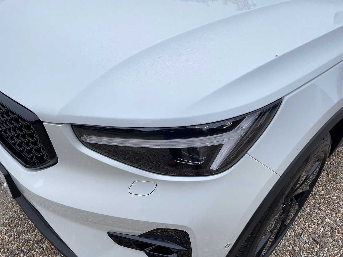 Volvo XC40 2.0 B4P Ultra Black Edition 5Dr Auto