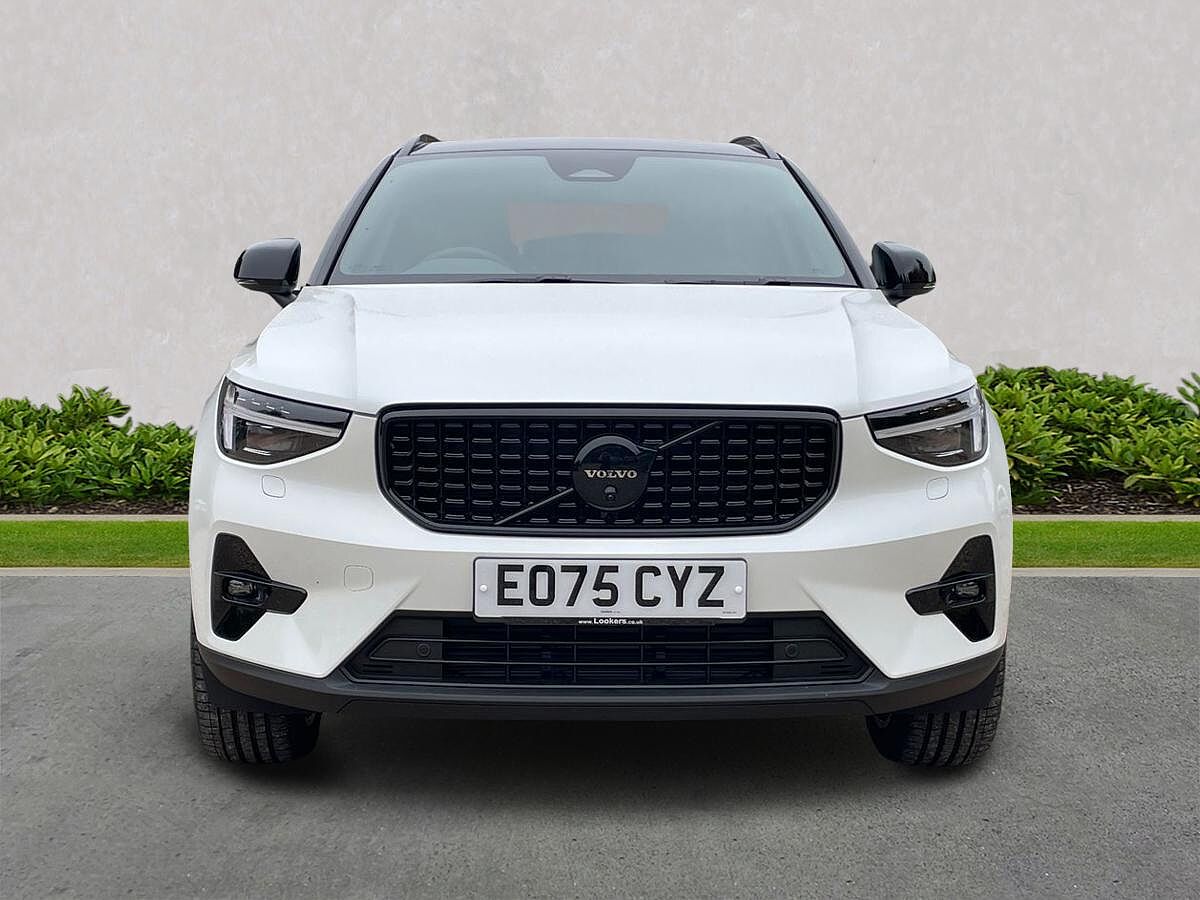 Volvo XC40 2.0 B4P Ultra Black Edition 5Dr Auto