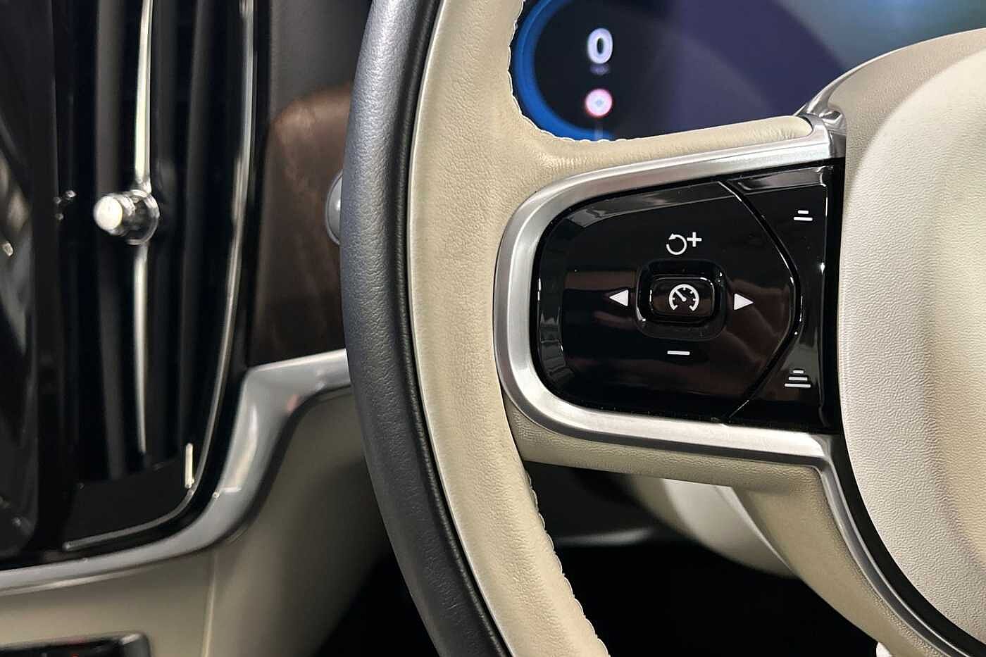 Volvo V90 Cross Country Country, B5 AWD mild hybrid