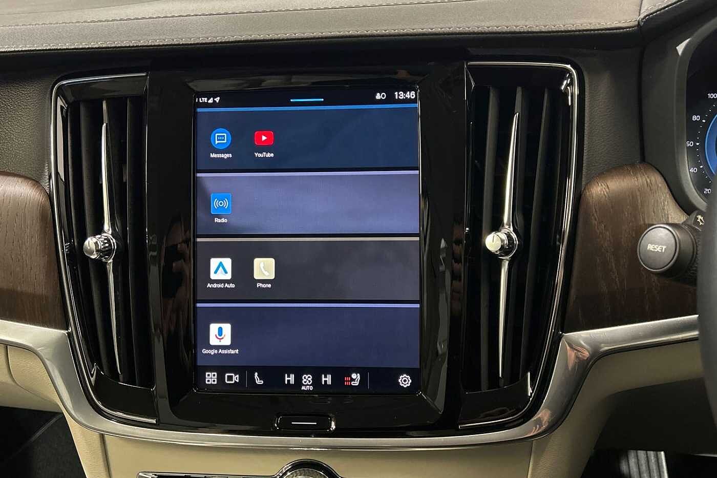 Volvo V90 Cross Country Country, B5 AWD mild hybrid