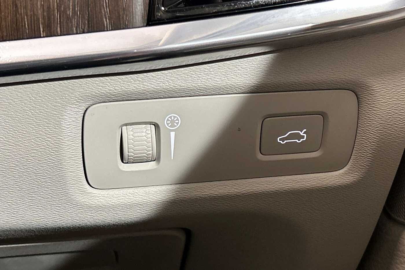 Volvo V90 Cross Country Country, B5 AWD mild hybrid