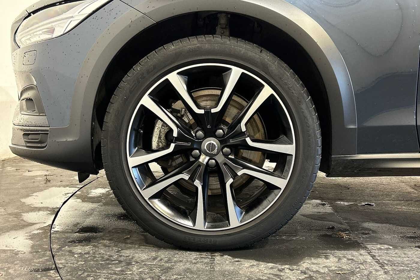 Volvo V90 Cross Country Country, B5 AWD mild hybrid