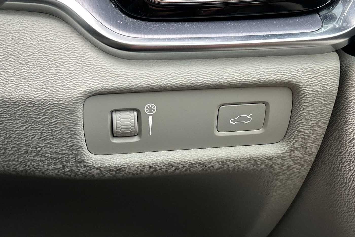 Volvo V60 Cross Country D4 AWD Automatic