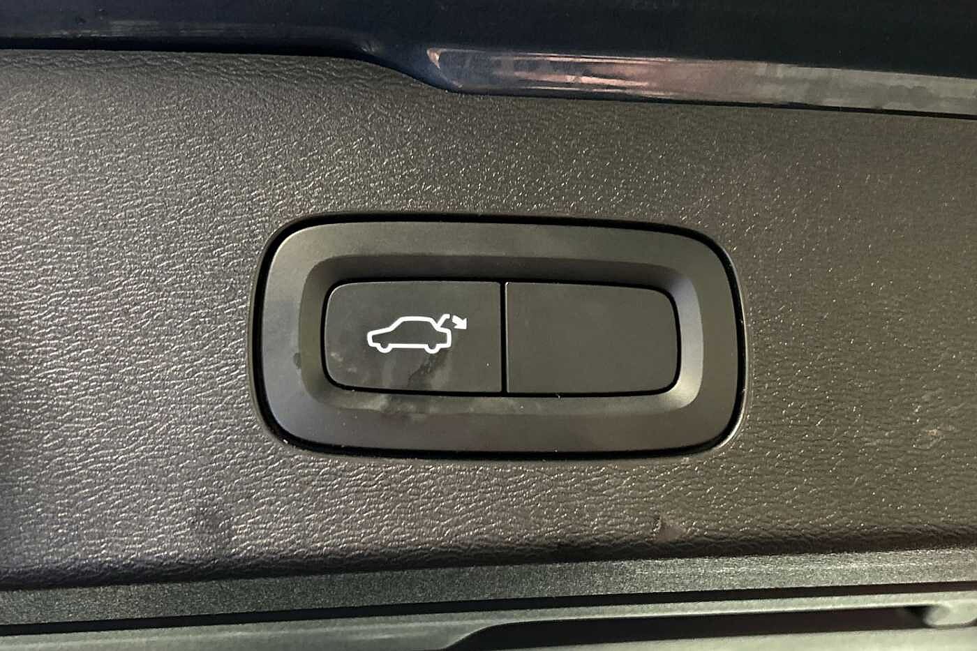 Volvo V60 Cross Country D4 AWD Automatic