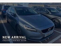 Volvo V40 T2 Momentum Manual