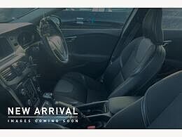 Volvo V40 T2 Momentum Manual