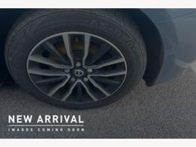 Volvo V40 T2 Momentum Manual