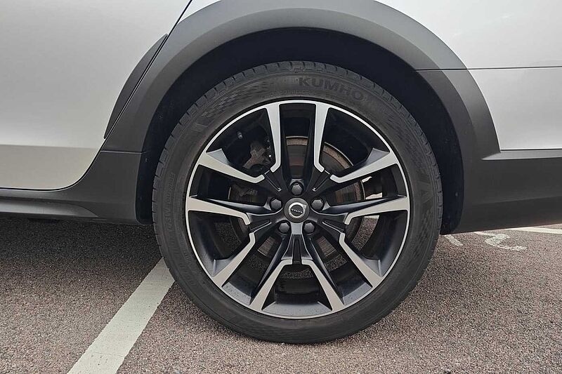 Volvo V90 Cross Country Country, B5 AWD mild hybrid