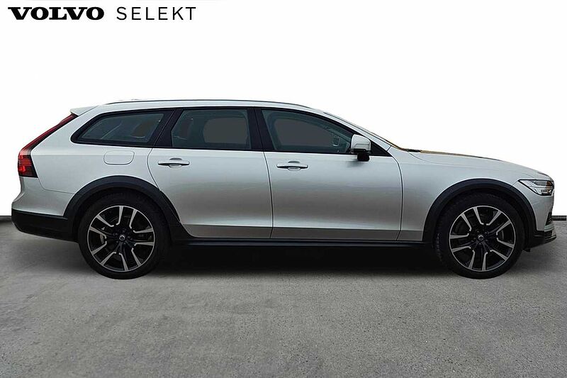 Volvo V90 Cross Country Country, B5 AWD mild hybrid