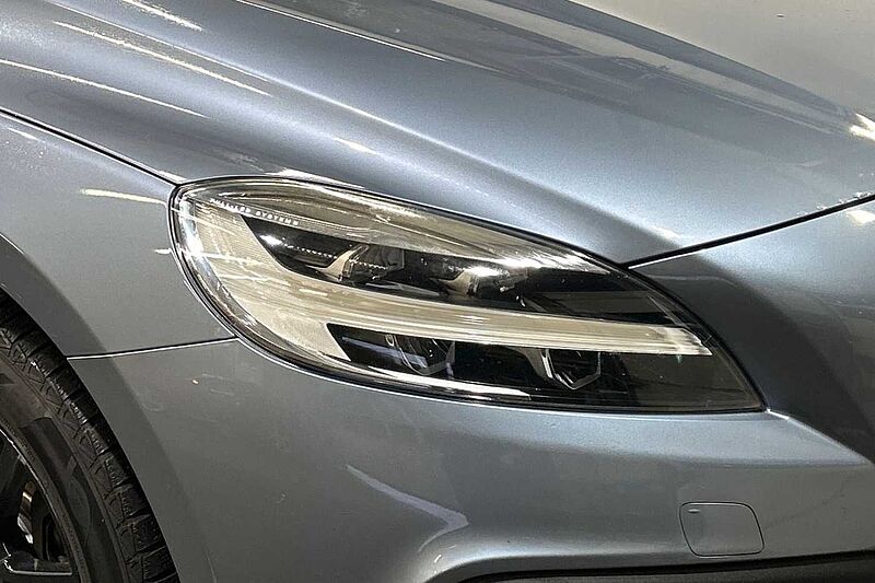 Volvo V40 Cross Country T3 Manual