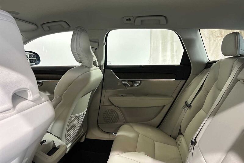 Volvo V90 Cross Country Country, B5 AWD mild hybrid