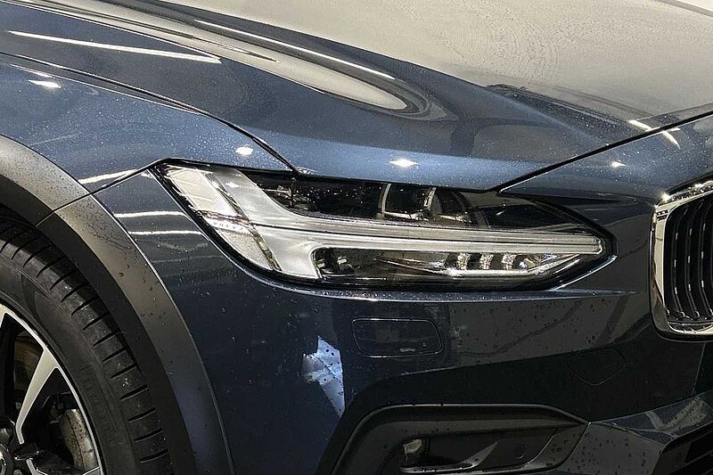 Volvo V90 Cross Country Country, B5 AWD mild hybrid