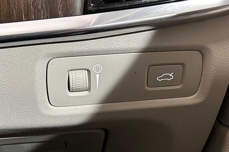 Volvo V90 Cross Country Country, B5 AWD mild hybrid