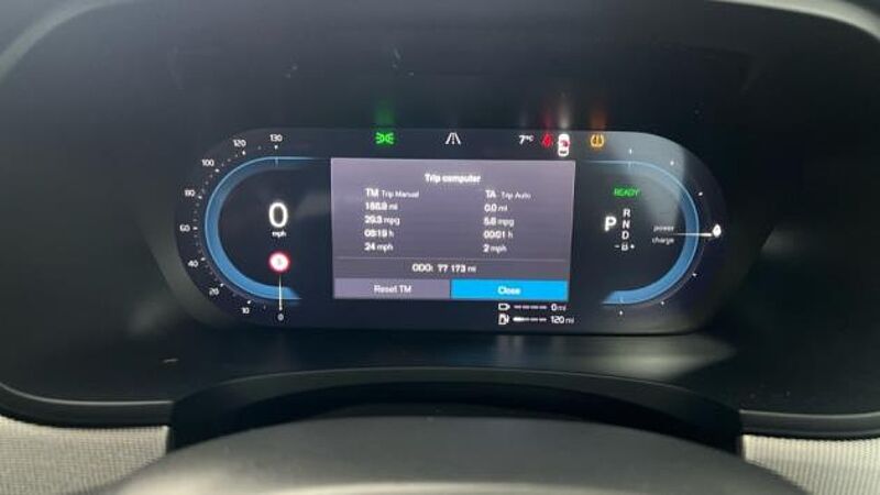 Volvo S90 Recharge R-Design, T8 AWD plug-in hybrid