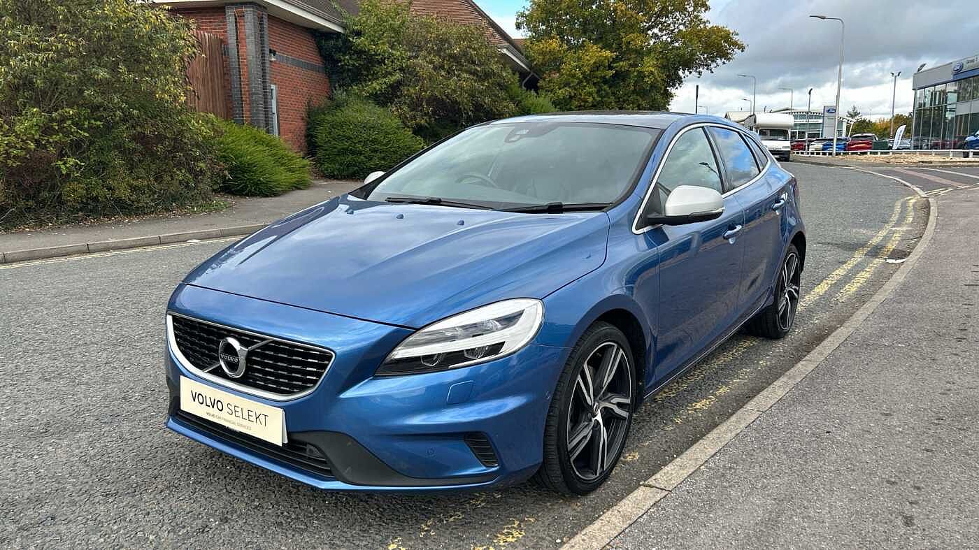 Volvo V40 T3 R-Design Pro Manual