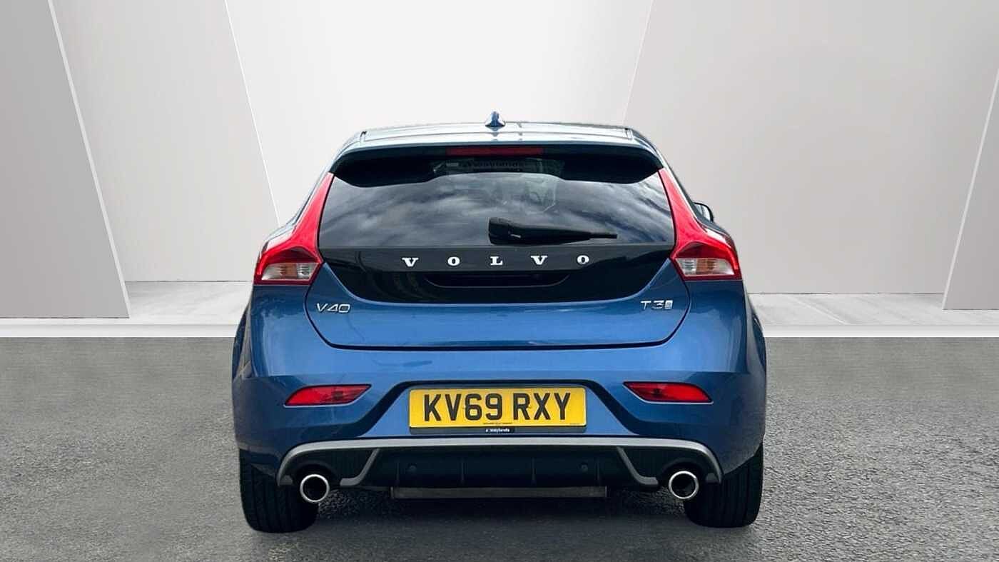 Volvo V40 T3 R-Design Pro Manual