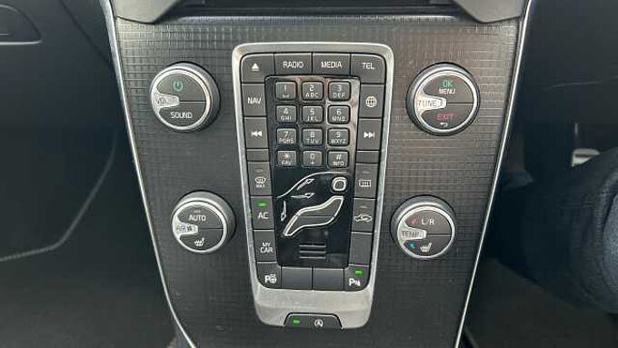 Volvo V40 T3 R-Design Pro Manual