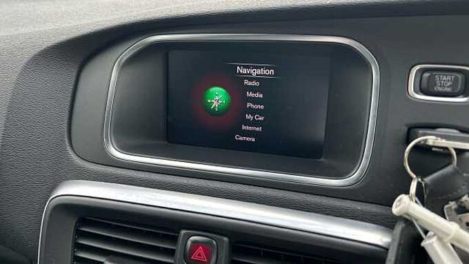 Volvo V40 T3 R-Design Pro Manual