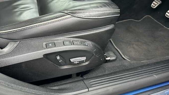 Volvo V40 T3 R-Design Pro Manual