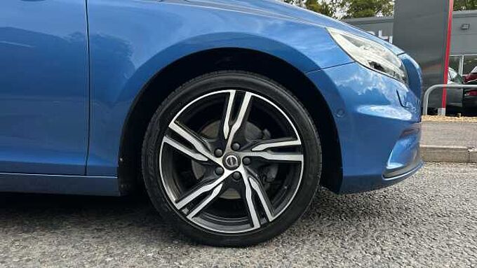 Volvo V40 T3 R-Design Pro Manual