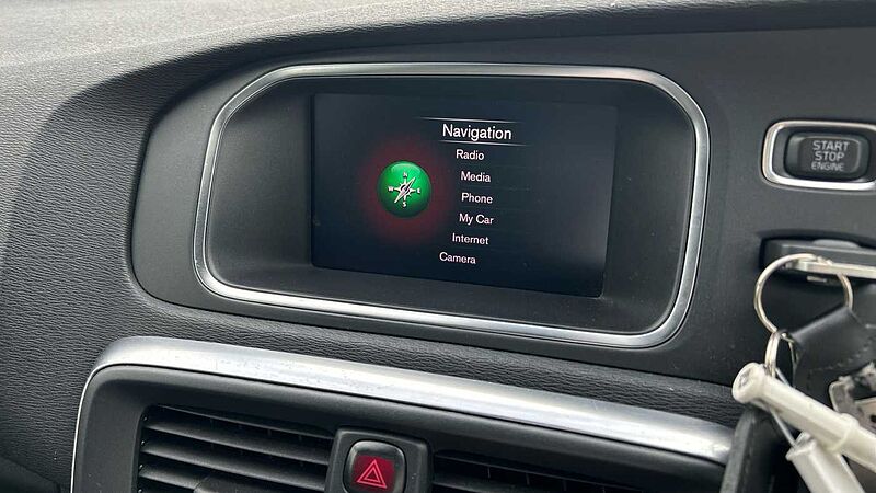 Volvo V40 T3 R-Design Pro Manual