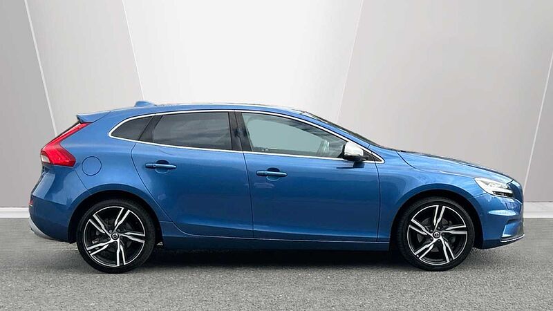 Volvo V40 T3 R-Design Pro Manual
