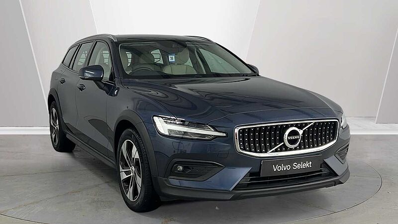 Volvo V60 Cross Country T5 AWD Plus Automatic