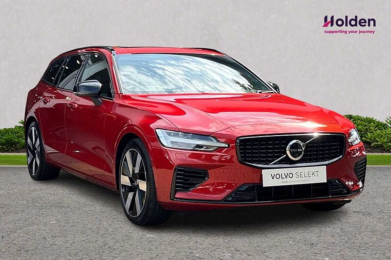 Volvo V60 V60 Ultra, T8 AWD Plug-in hybrid, Electric/Petrol, Dark