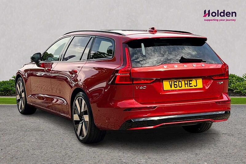 Volvo V60 V60 Ultra, T8 AWD Plug-in hybrid, Electric/Petrol, Dark