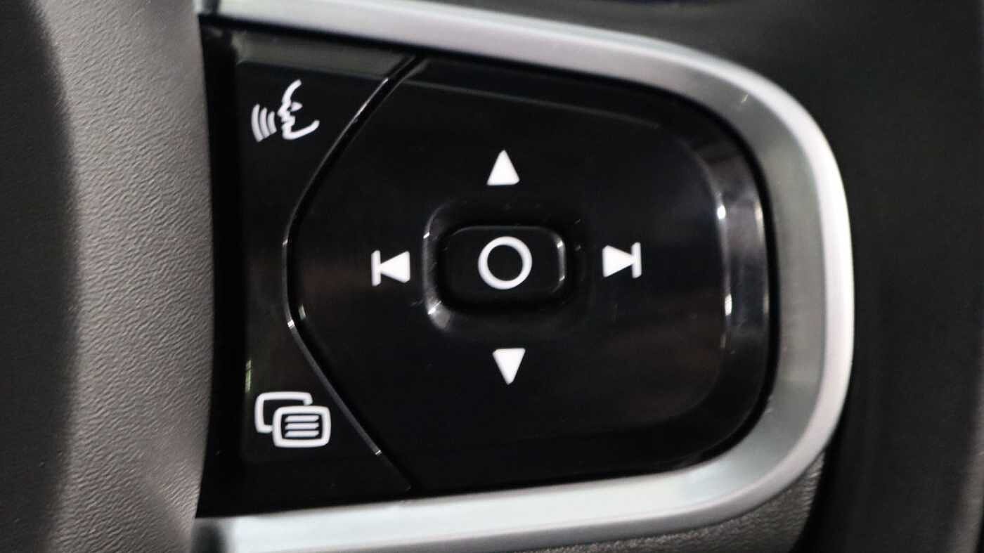 Volvo V90 Cross Country B5 (P) AWD (Lounge & Climate Pack, Sunroof, 360 Camera, Pilot Assist, BLIS)