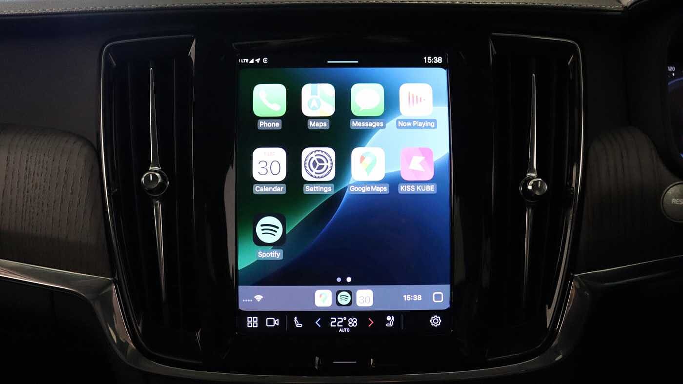 Volvo V90 Cross Country B5 (P) AWD (Lounge & Climate Pack, Sunroof, 360 Camera, Pilot Assist, BLIS)