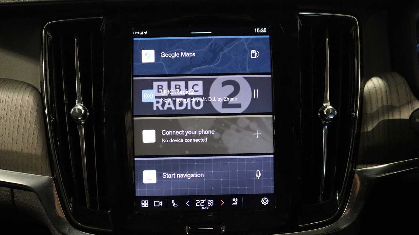 Volvo V90 Cross Country B5 (P) AWD (Lounge & Climate Pack, Sunroof, 360 Camera, Pilot Assist, BLIS)