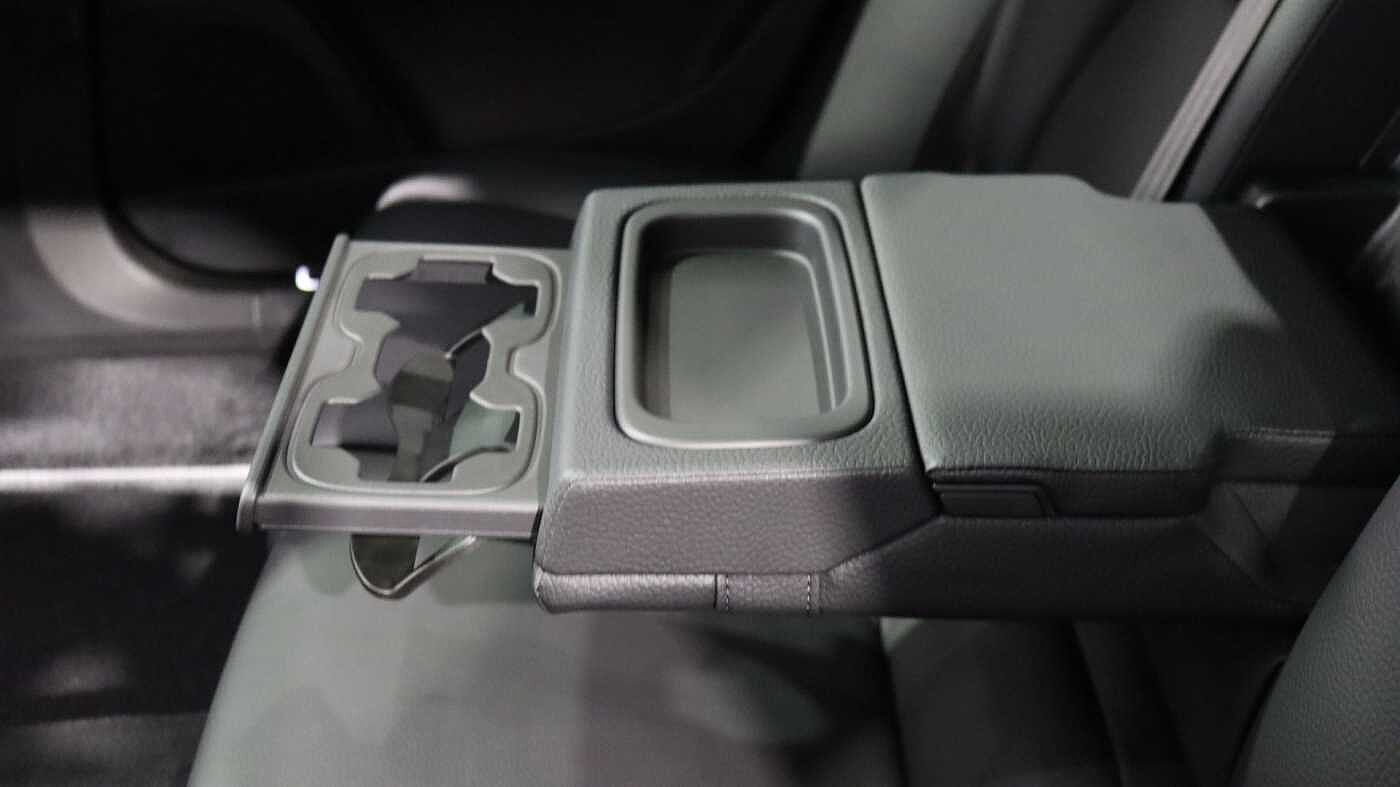 Volvo V90 Cross Country B5 (P) AWD (Lounge & Climate Pack, Sunroof, 360 Camera, Pilot Assist, BLIS)