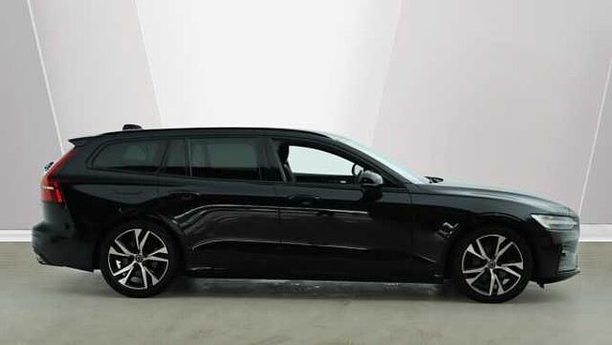 Volvo V60 D4 R-Design Manual (Winter Pack, Cruise Control, Tinted Windows)