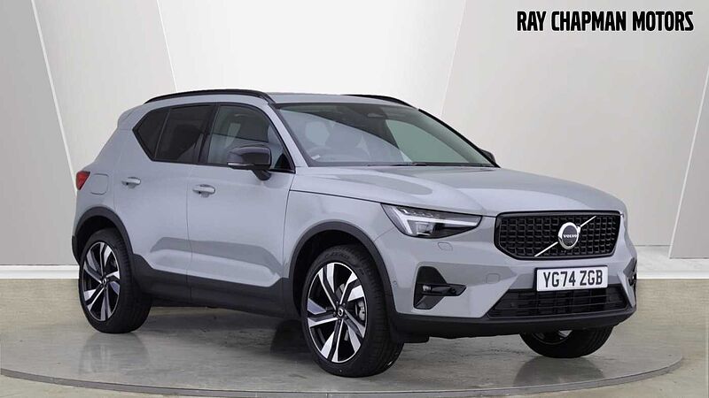 Volvo XC40 B4 (P) Ultra Dark Auto (Sunroof, 360 Camera, BLIS)