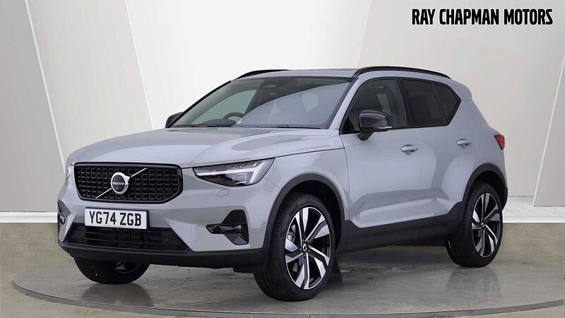 Volvo XC40 B4 (P) Ultra Dark Auto (Sunroof, 360 Camera, BLIS)