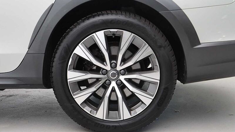 Volvo V90 Cross Country B5 AWD (Lounge Pack, Sunroof, Harman Kardon, 360 Camera)
