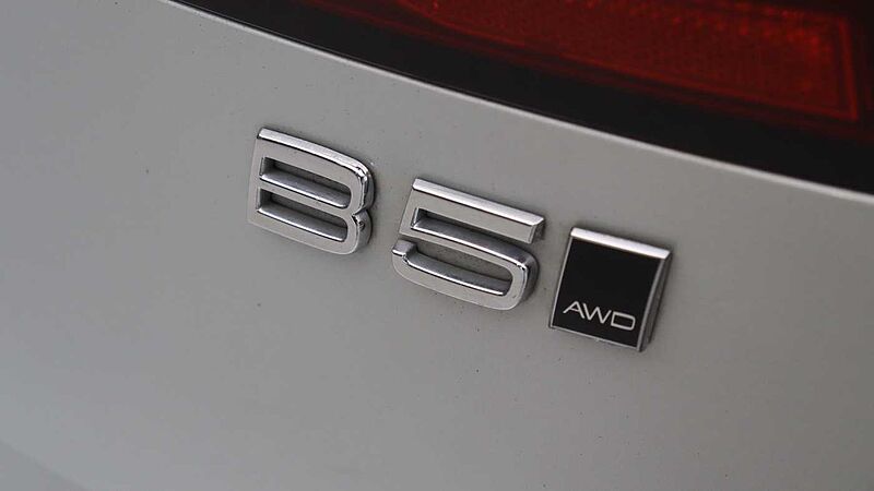 Volvo V90 Cross Country B5 AWD (Lounge Pack, Sunroof, Harman Kardon, 360 Camera)
