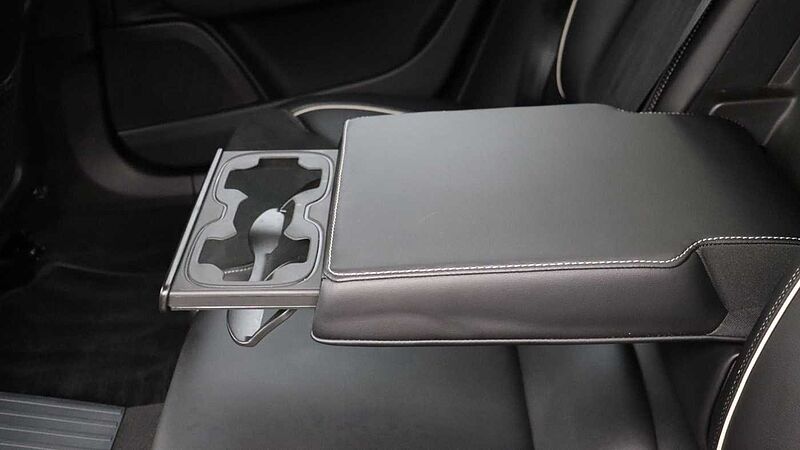 Volvo S90 T8 AWD PHEV R-Design (Rear Camera, Pilot Assist, BLIS)