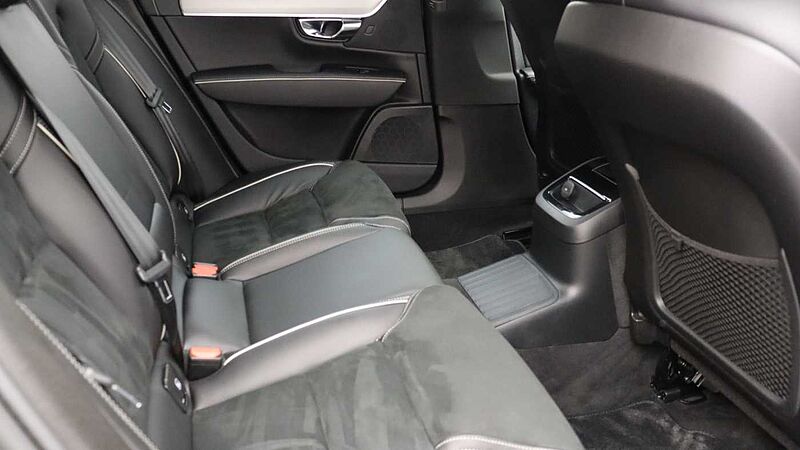 Volvo S90 T8 AWD PHEV R-Design (Rear Camera, Pilot Assist, BLIS)