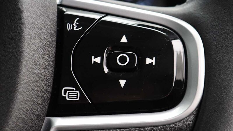 Volvo S60 B5 (P) Inscription (Park Camera, Drive-Modes, Heated Seats)