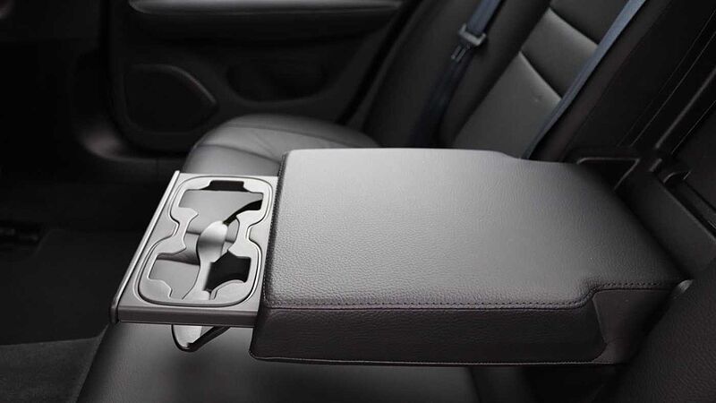 Volvo S60 B5 (P) Inscription (Park Camera, Drive-Modes, Heated Seats)
