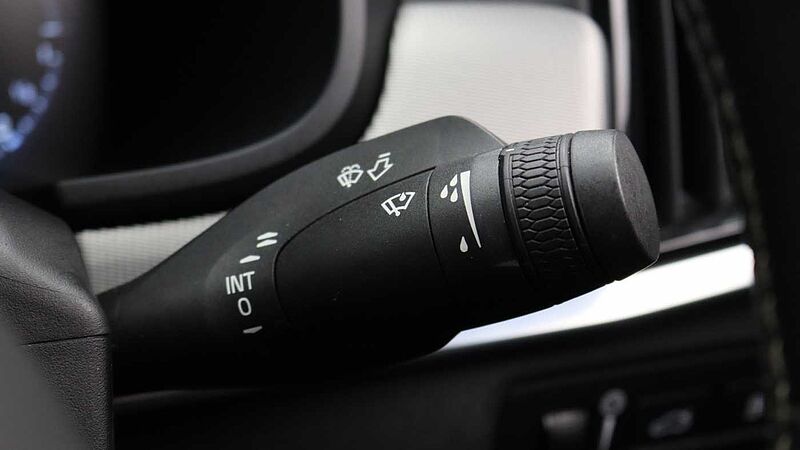 Volvo S90 T8 AWD PHEV R-Design (Climate Pack, Adaptive Cruise, Park Camera)