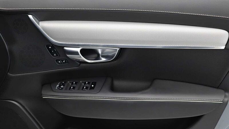 Volvo S90 T8 AWD PHEV R-Design (Climate Pack, Adaptive Cruise, Park Camera)