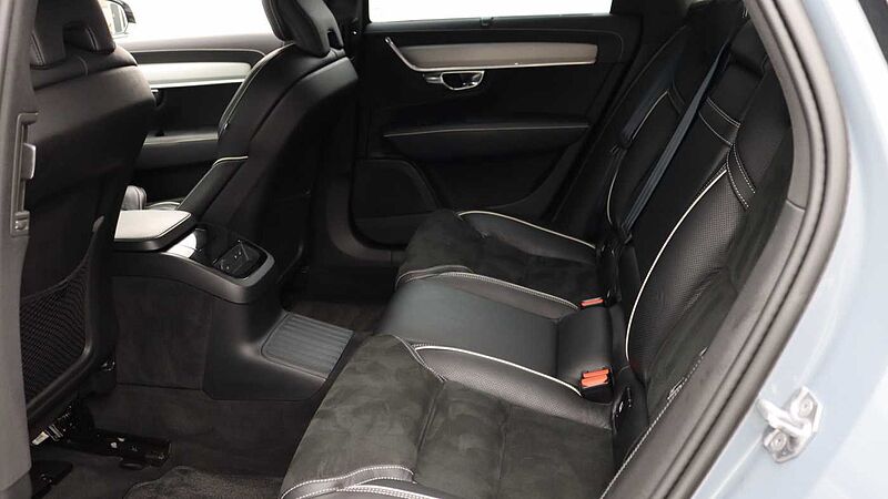 Volvo S90 T8 AWD PHEV R-Design (Climate Pack, Adaptive Cruise, Park Camera)