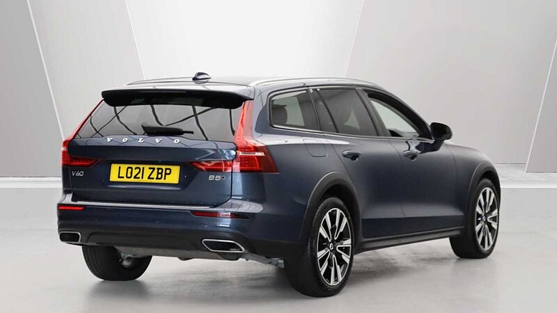 Volvo V60 Cross Country B5 (P) AWD (Park Camera, Blond Leather, Low Mileage, Lovely Car)