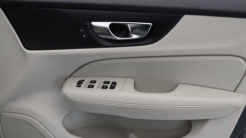 Volvo V60 Cross Country B5 (P) AWD (Park Camera, Blond Leather, Low Mileage, Lovely Car)
