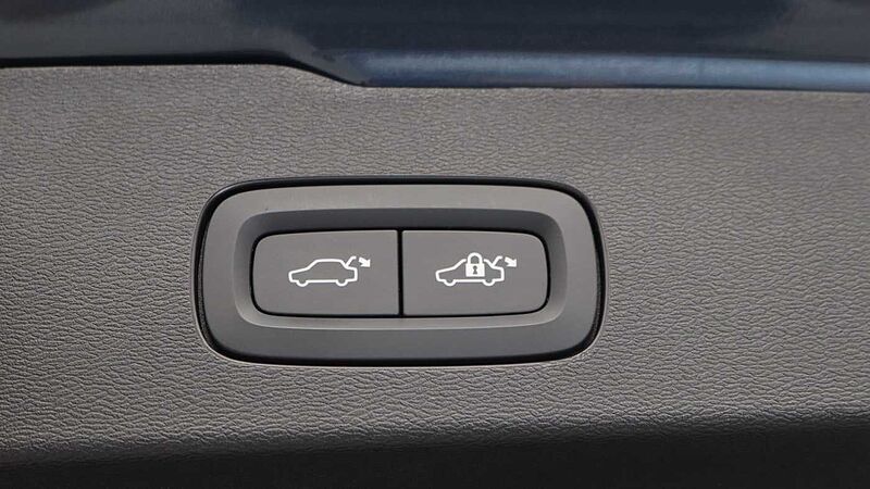 Volvo V60 Cross Country B5 (P) AWD (Park Camera, Blond Leather, Low Mileage, Lovely Car)